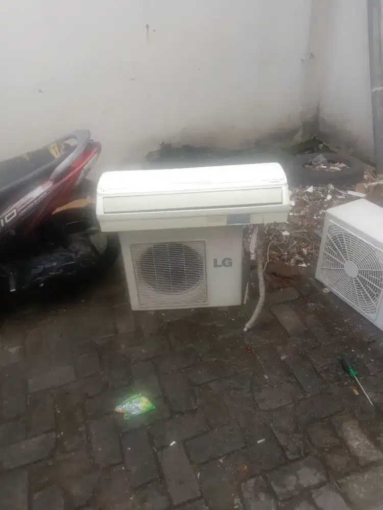 AC LG setengah pk trima dingin 1,8