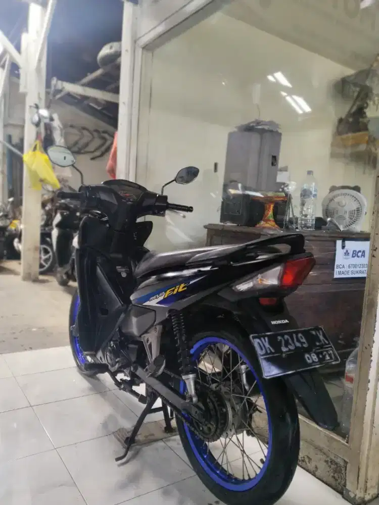 Dp 500 RB Honda Revo fit thn. 2022 cash kredit Bali dharma motor