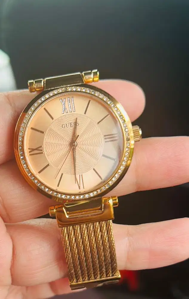 Jam tangan Guess W0638L4 Ladies