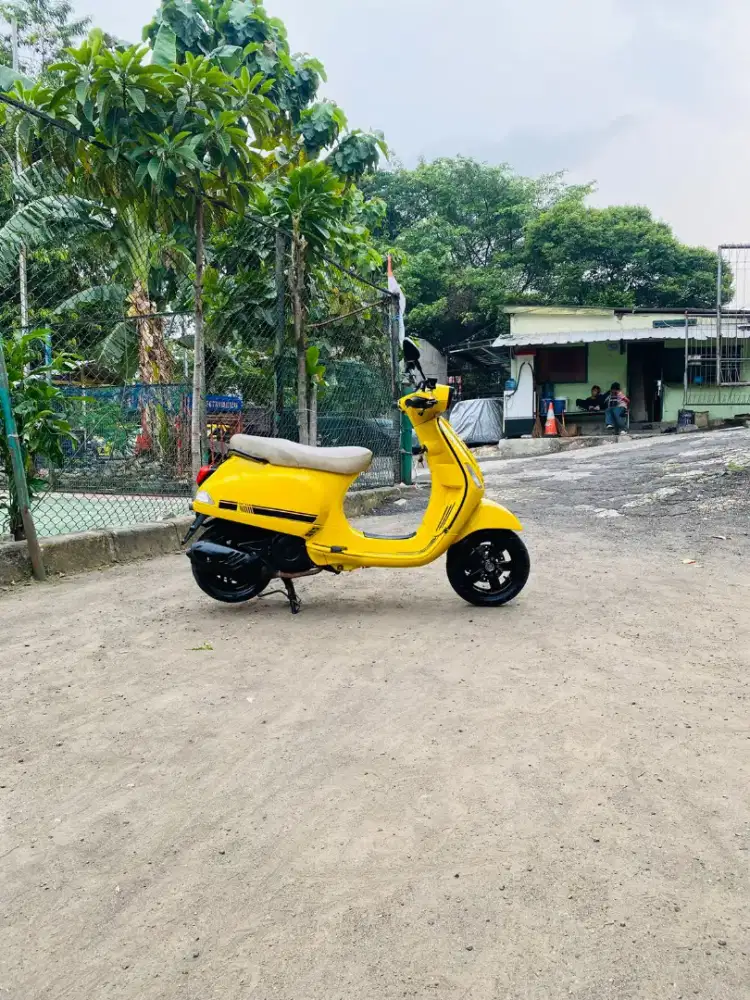Vespa S 125cc Iget Fi Tahun 2021