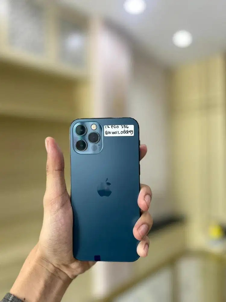 Kredit hp iphone 12 pro bunga 0% free 2x cicilan