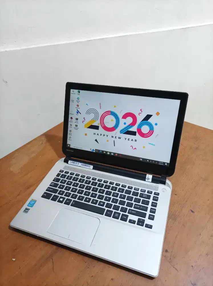 TOSHIBA SATELLITE E45T TOUCHSREEN CORE i5 GEN 5 RAM 8GB SSD 128GB