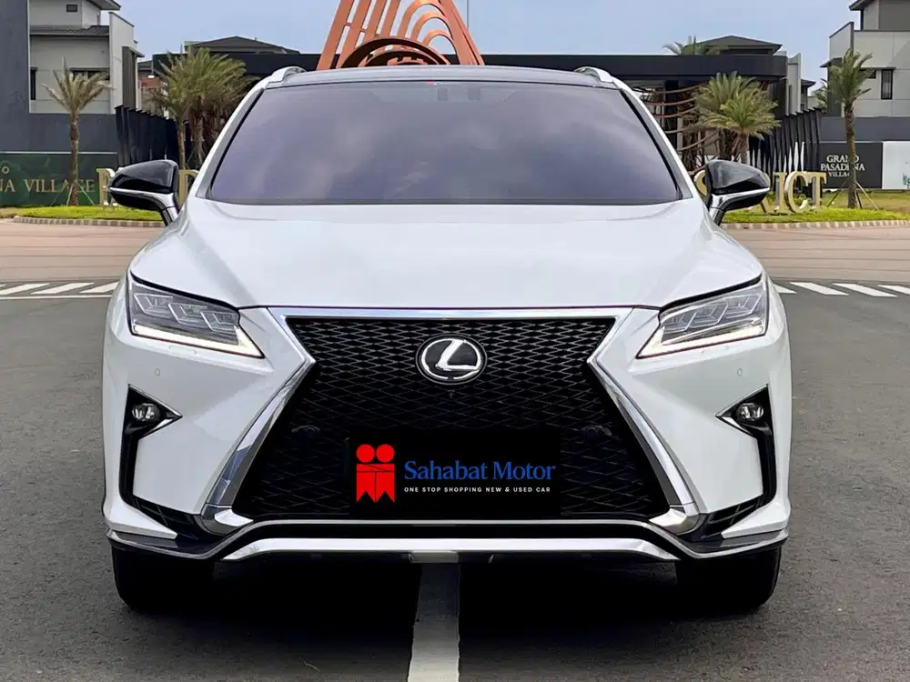 Lexus RX-300 2018
F-Sport 2.0 Automatic