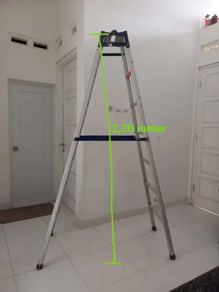 Tangga Lipat Bekas | 2,2 meter | Alumunium | lokasi Wedomartani Sleman