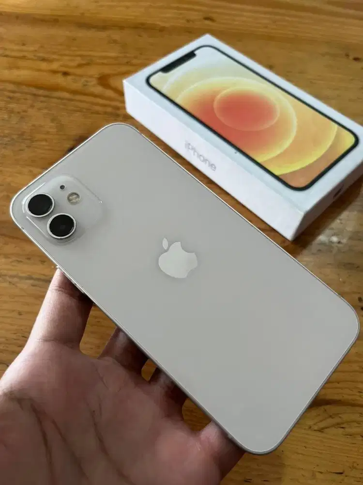 iPhone 12 64 gb White
