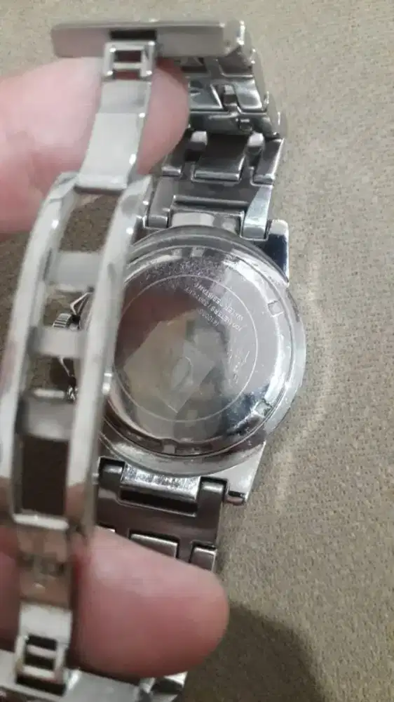 Jual jam tangan pria GUESS COLLECTION