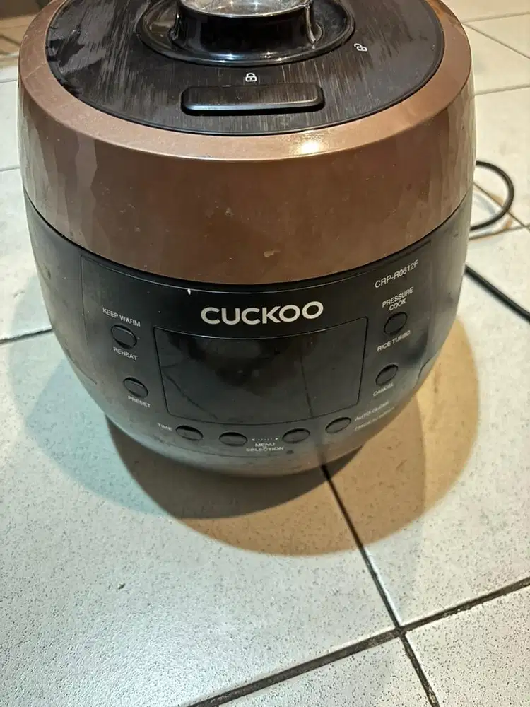 Rice cooker / magic comp / pressure cooker cuckoo crp-r0612f