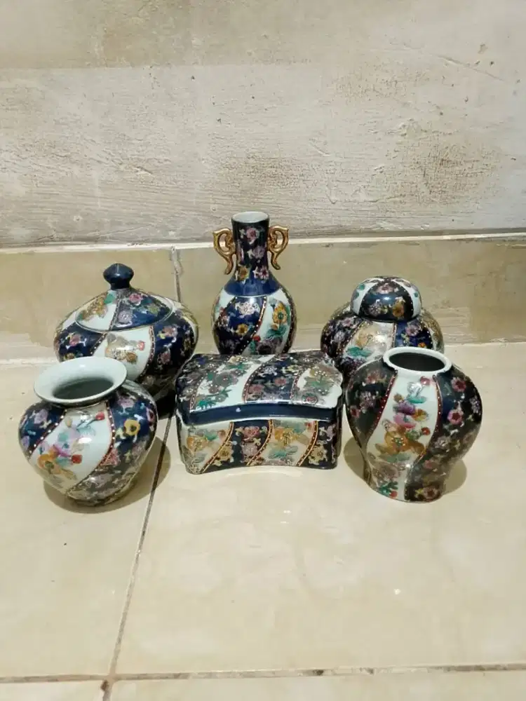 Set Pajangan Keramik Satsuma Style Made in China - Koleksi 6 Pcs