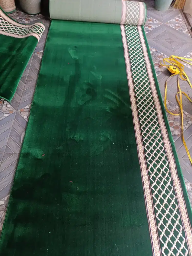 Tersedia Karpet sajadah Masjid import pembelian menyesuaikan kebutuhan