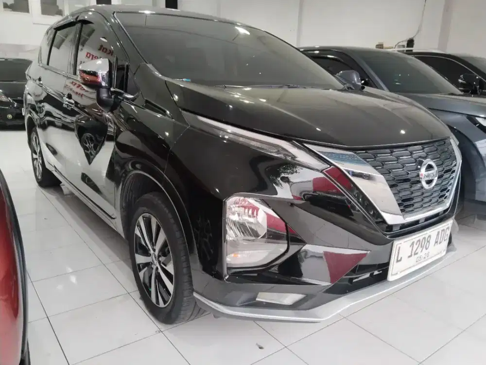 Nissan Livina VL'2022 Automatic