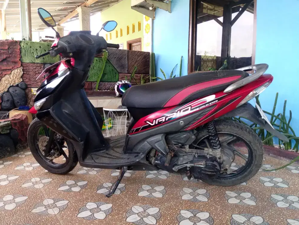 Dijual vario thn 2010.  Pajak hidup panjang . plat kaleng2030