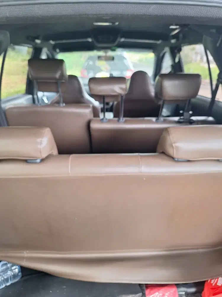 Calya abu abu metalic manual 2023