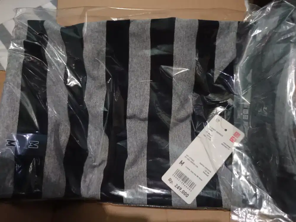 Tshirt unql salur size m