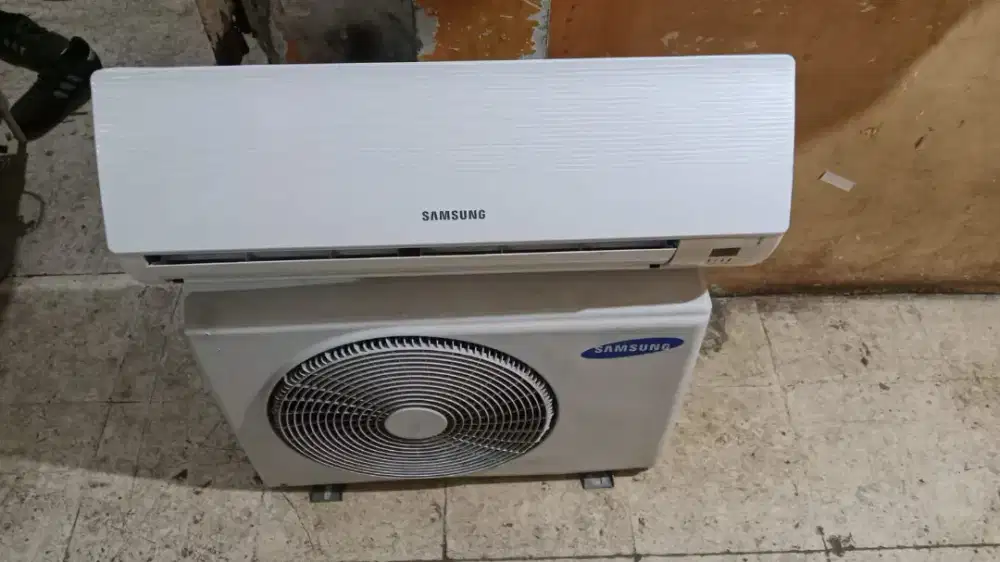 Jual ac Samsung 1 pk lowwat 650 watt kondisi 95% ori semua
