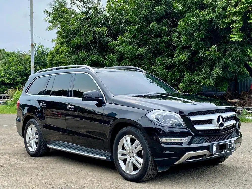 MERCY GL400 AT HITAM 2016