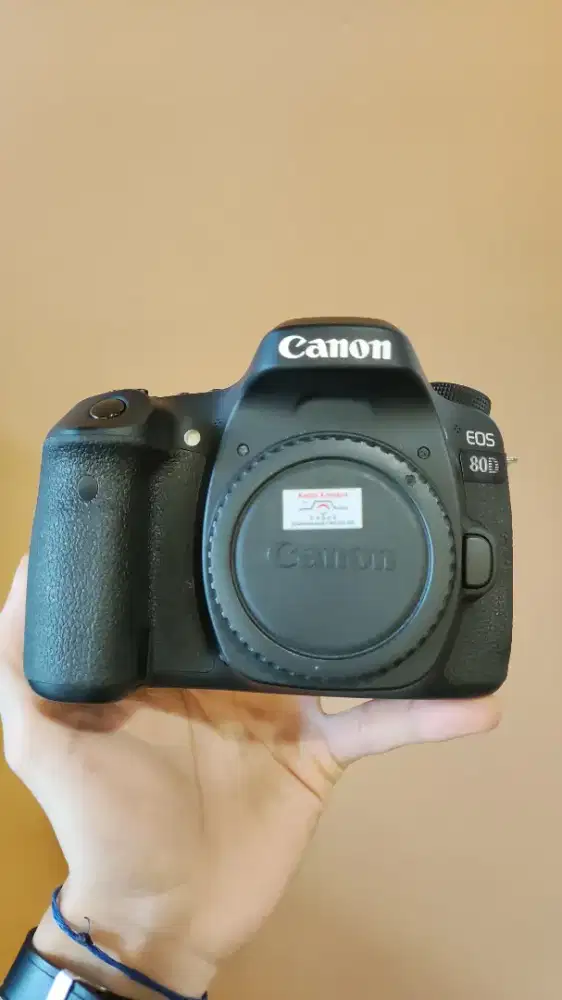 Kamera DSLR Canon 80D Body Only Good Condition.
