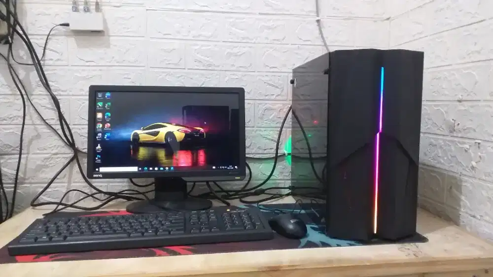 Komputer Lengkap Rakitan Siap Pakai