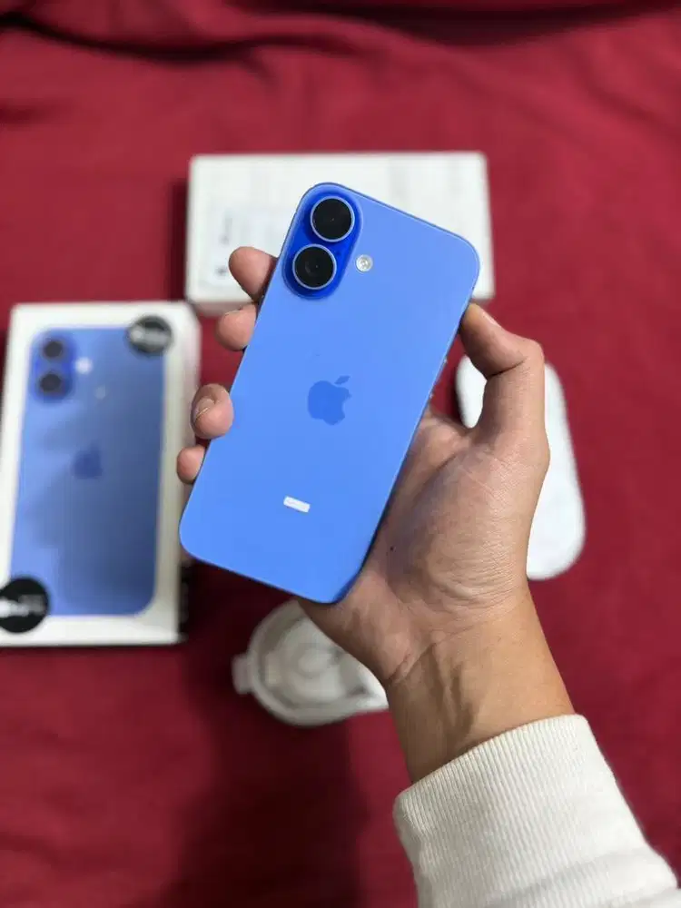 iPhone 16 ultramarine resmi ibox 128GB BH 100% Garansi resmi desember