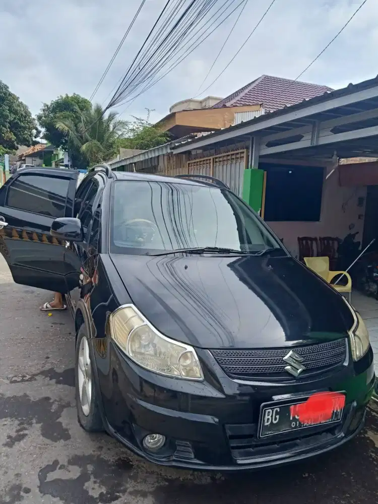 Di jual Suzuki SX4 tahun 2010