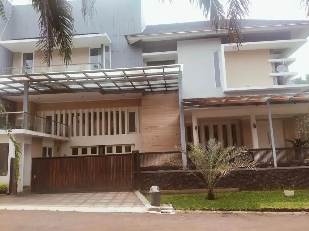 Dijual rumah 2 lantai siap huni di citra gran cibubur