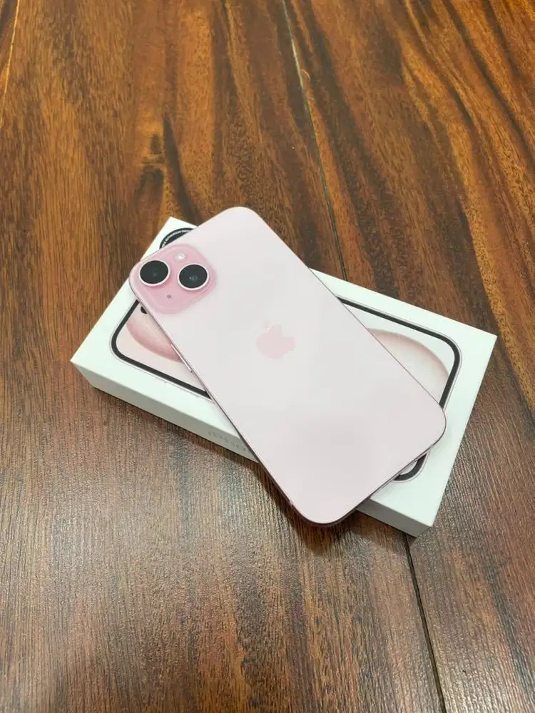 iphone 15 pink ibox Like New garansi