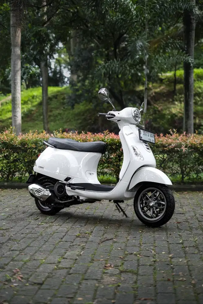PIAGGIO VESPA LX 125 IGET FACELIFT 2025 MURAH BERGARANSI BISA KREDIT