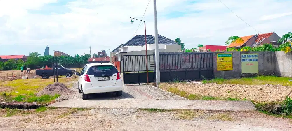 Tanah kavlingan murah lokasi strategis belakang Luwes Gentan Solo