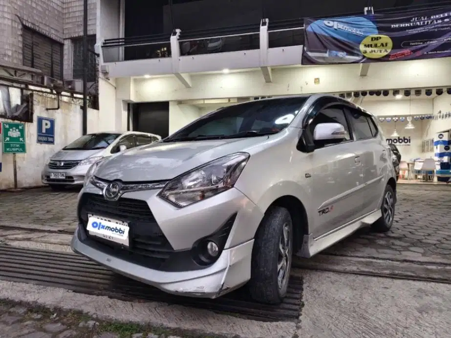 Pajak Panjang - TOYOTA AGYA 1.2 G TRD SPORTIVO BENSIN A/T 2018 SILVER
