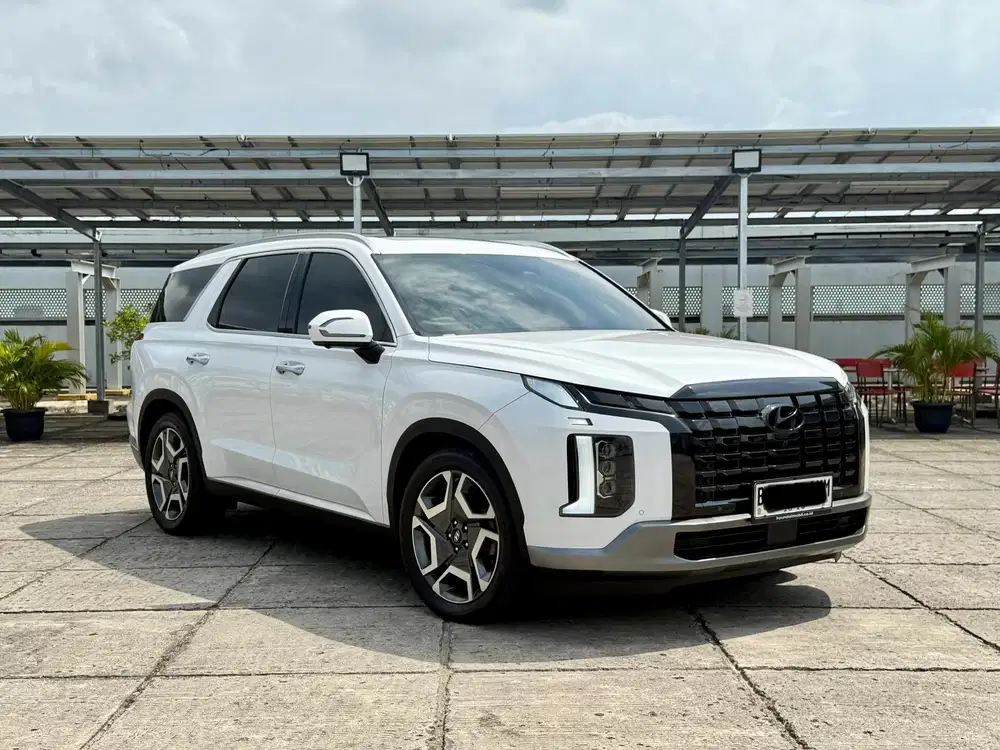 Hyundai Palisade Signature 2023 Low KM 33RB