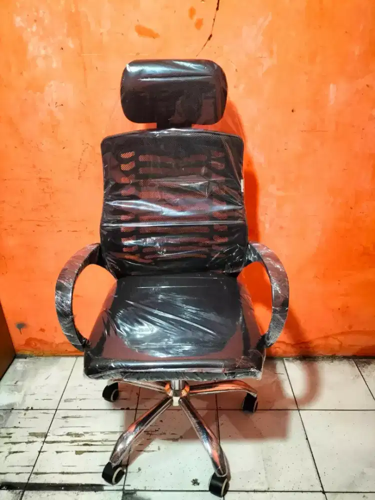 Kursi kantor direksi headrest