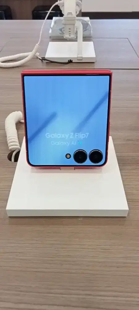 Samsung Galaxy Z flip7