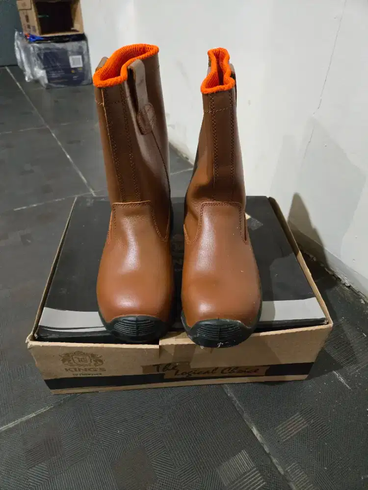 Sepatu Safety Merk King No.6