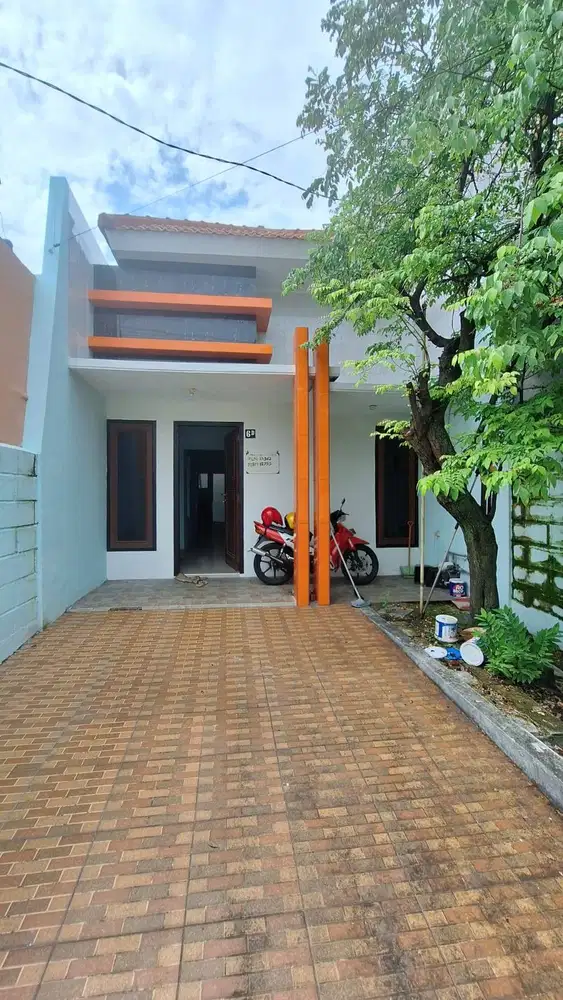 Disewakan Rumah Baru Tengah Kota