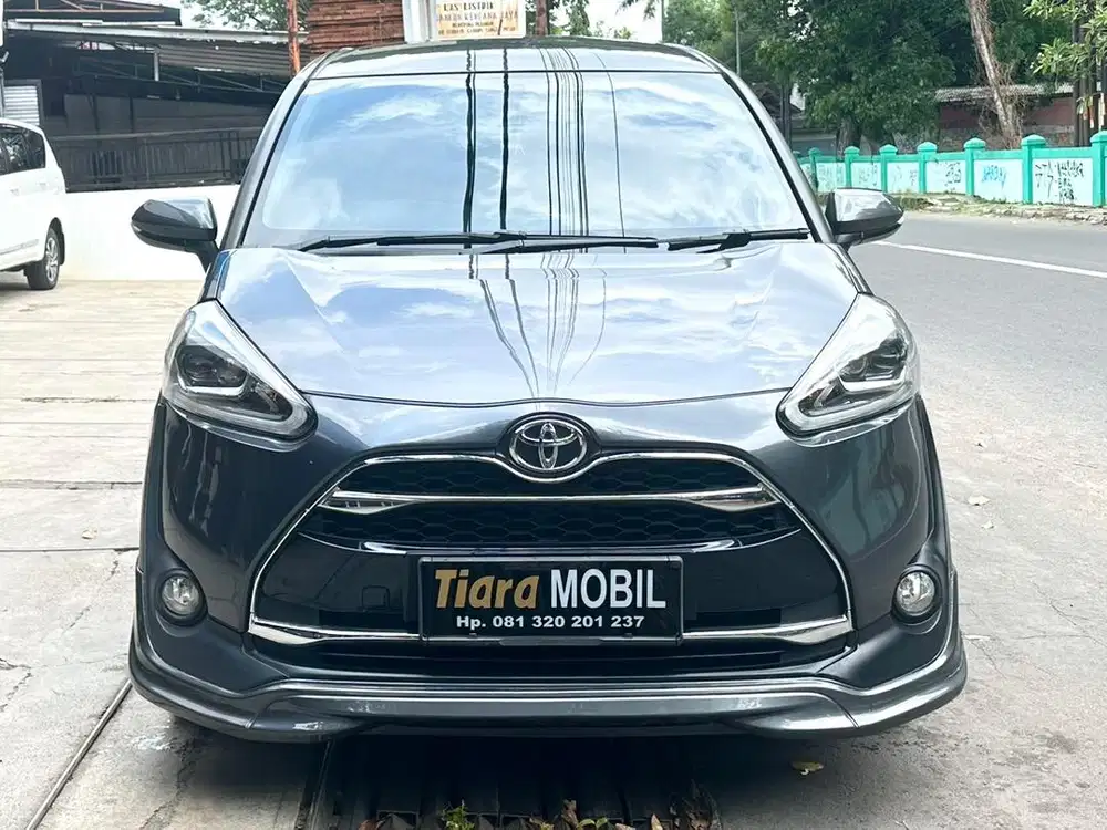 Toyota Sienta 1.5 Q CVT Automatic Th 2018