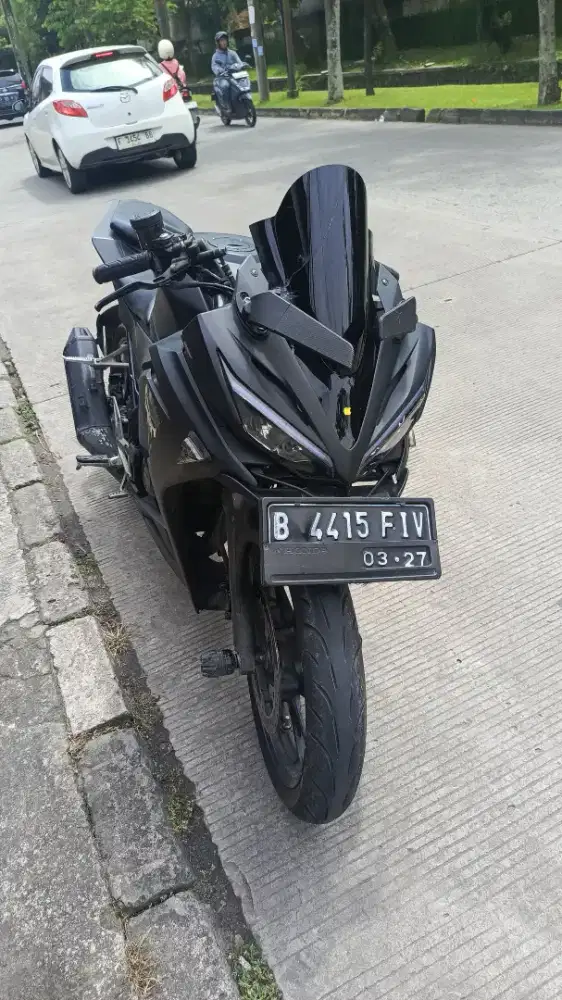 Jual BU CBR 150 Tahun 2017 komplit