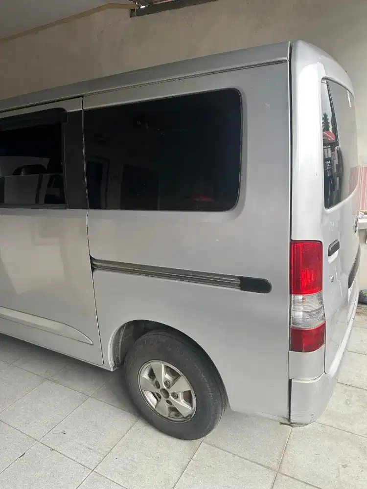 GRANDMAX STATION 1.3D 2019