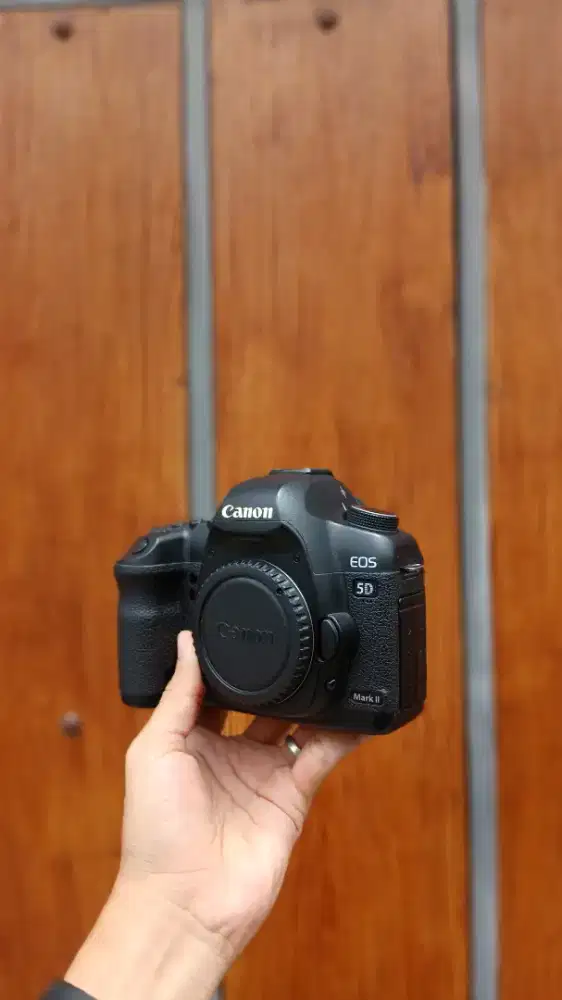 CANON EOS 5D MARK II BLACK FULLSSTBOX DSLR FULLFRAME