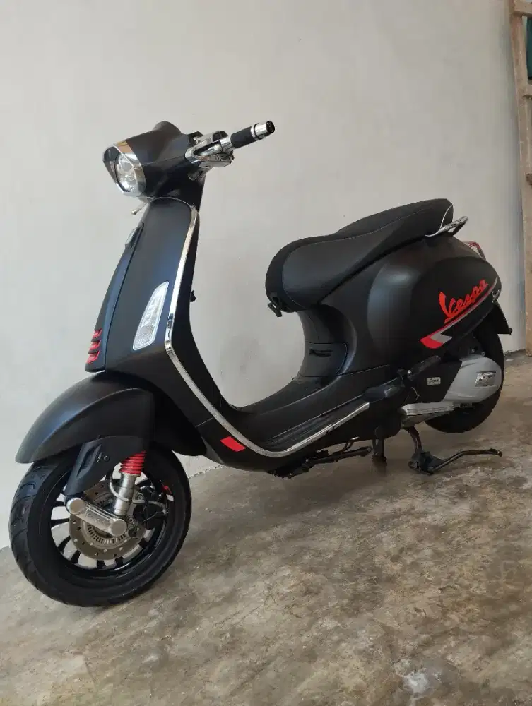 Vespa Sprint S ABS Istimewa 2021