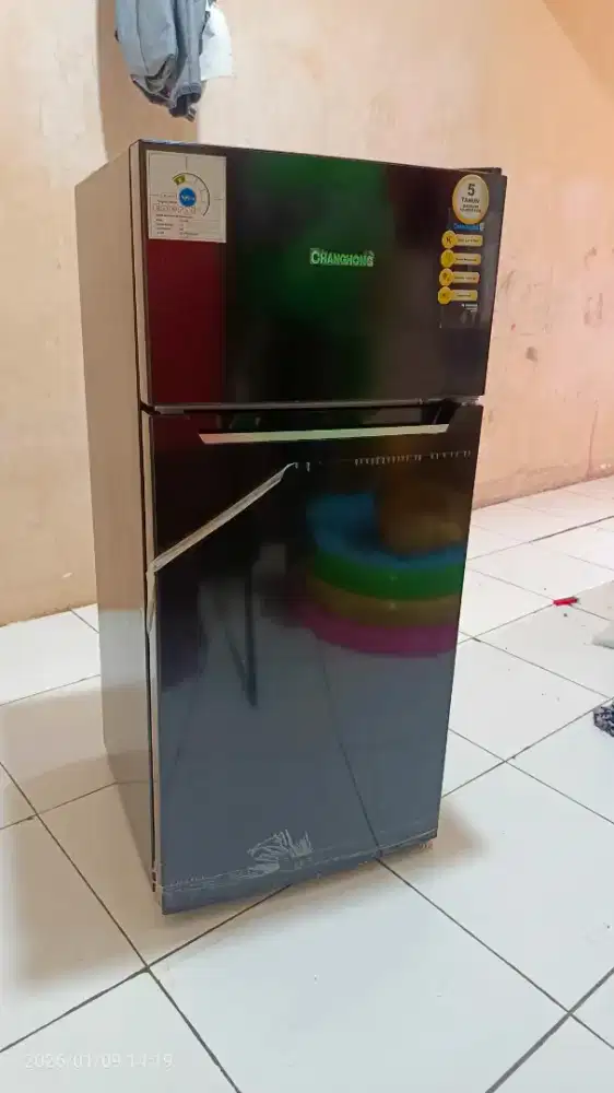 Kulkas 2 pintu low watt
