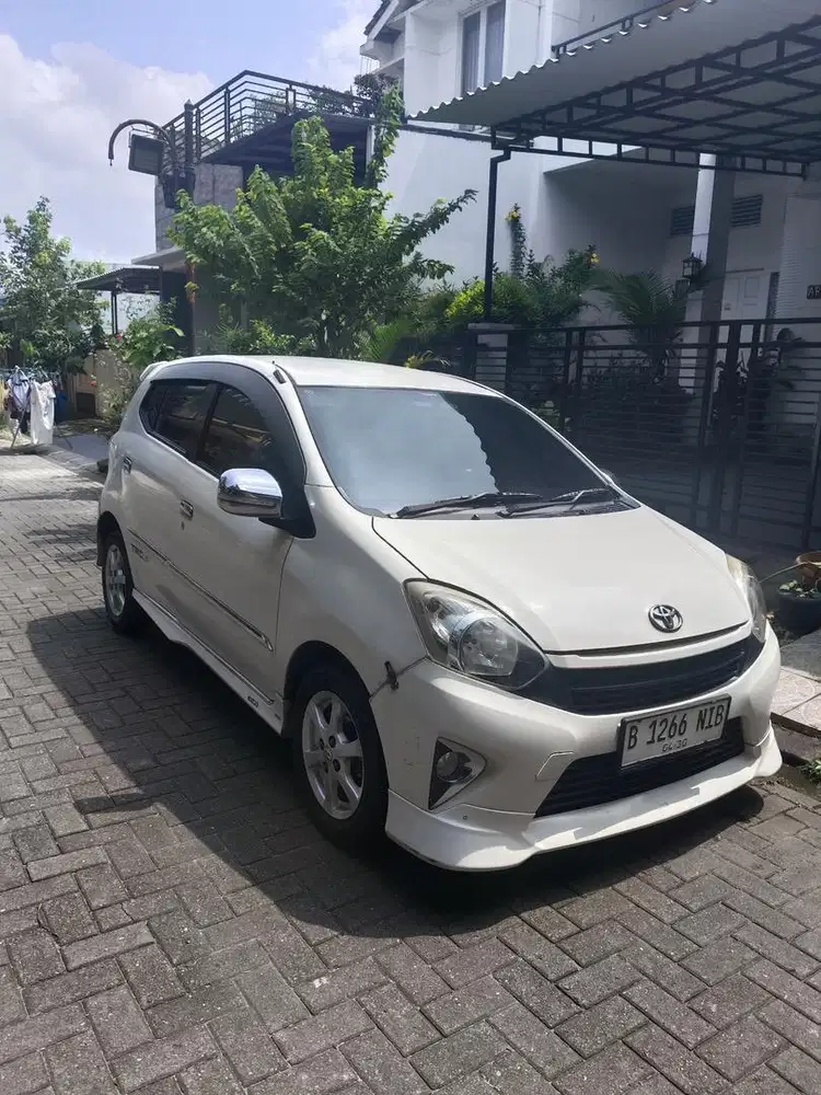 Jual Cepat Toyota Agya TRD Matic Tahun 2015