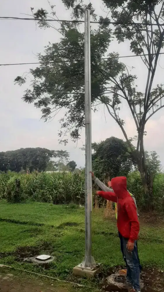 1 Paket Tiang PJU dan Lampu PJu