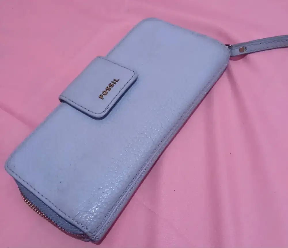 Dompet foss*l preloved