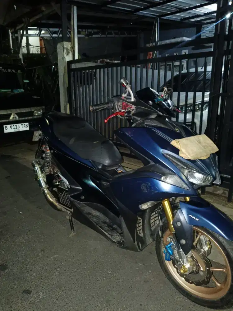 DIJUAL CEPAT MOTOR AEROX OLD KEYLESS