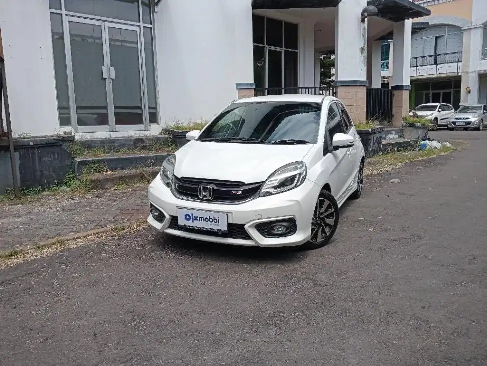 Like New - HONDA BRIO 1.2 RS Bensin A/T 2018 PUTIH