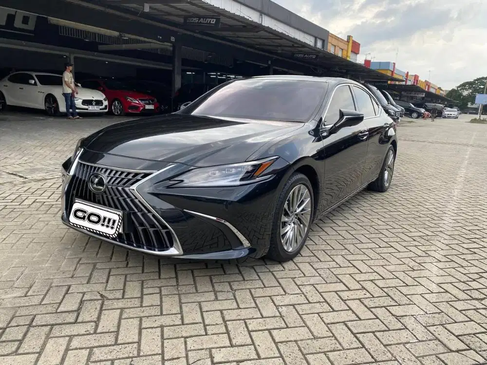 Antik KM 5rb | Lexus Es300h 2023 ( es 300h )