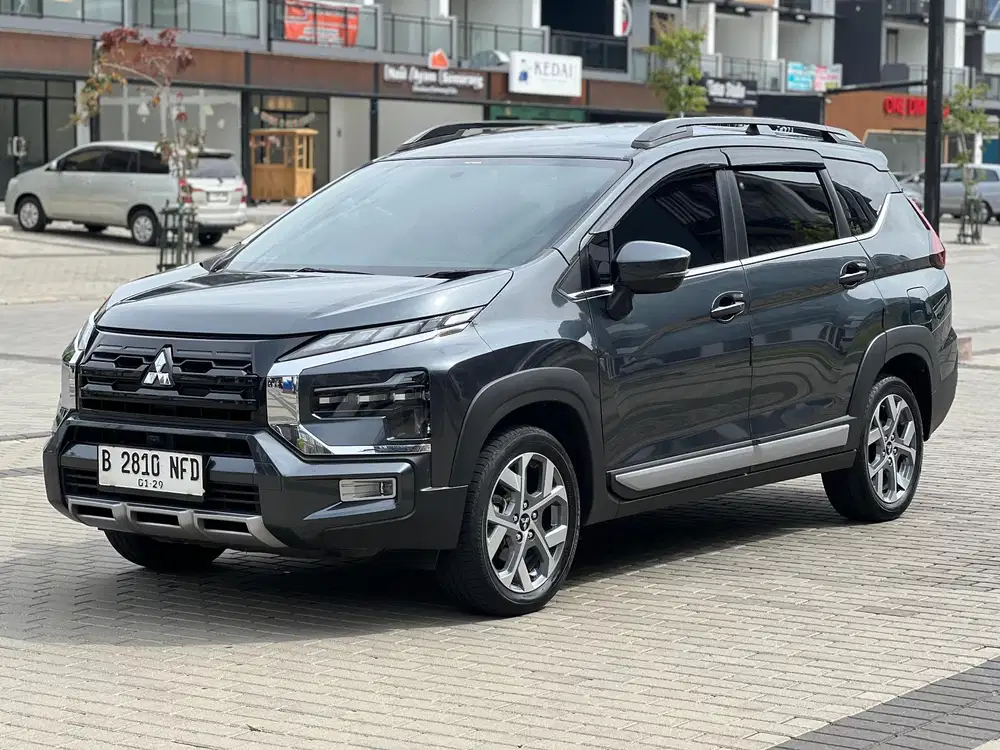 Mitsubishi New Xpander 1.5 Cross Premium Package Automatic Bensin 2023