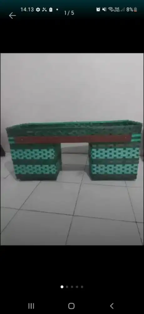 Tempat barang barang