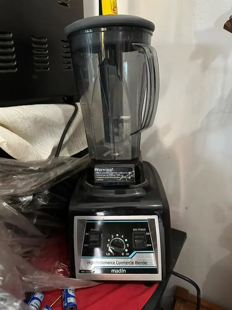 Ice Blender Madin MD-207