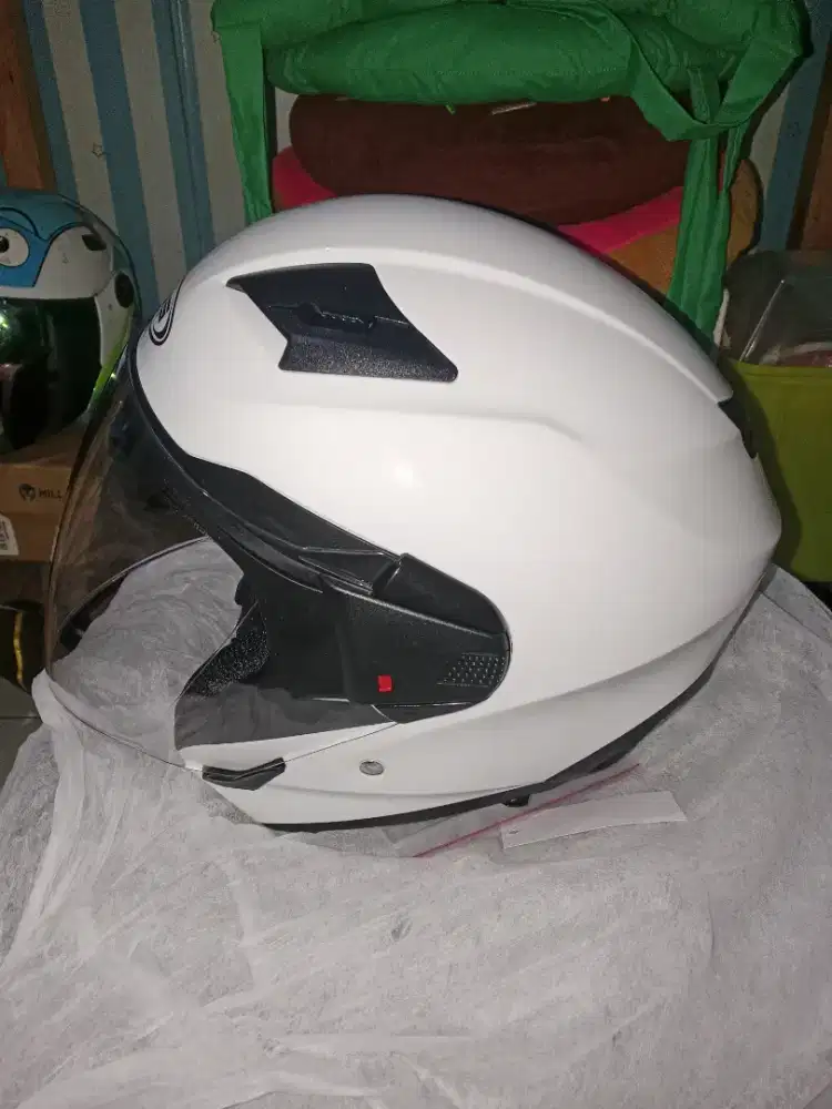 Helm ZEUS 611 half face putih glosy