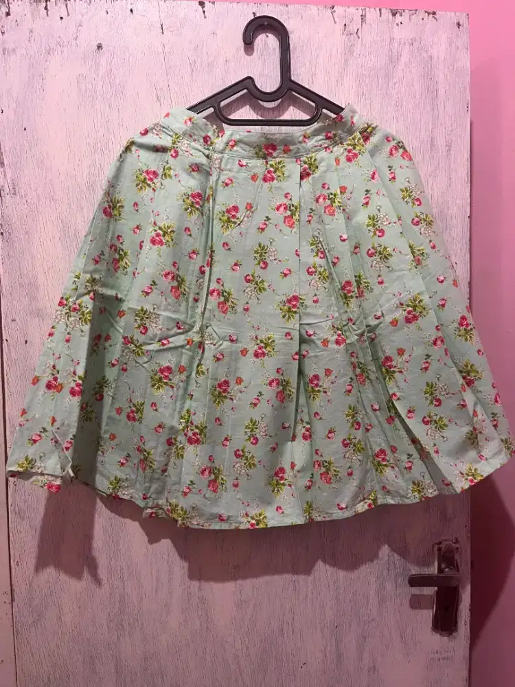 Rok bunga merrypipin